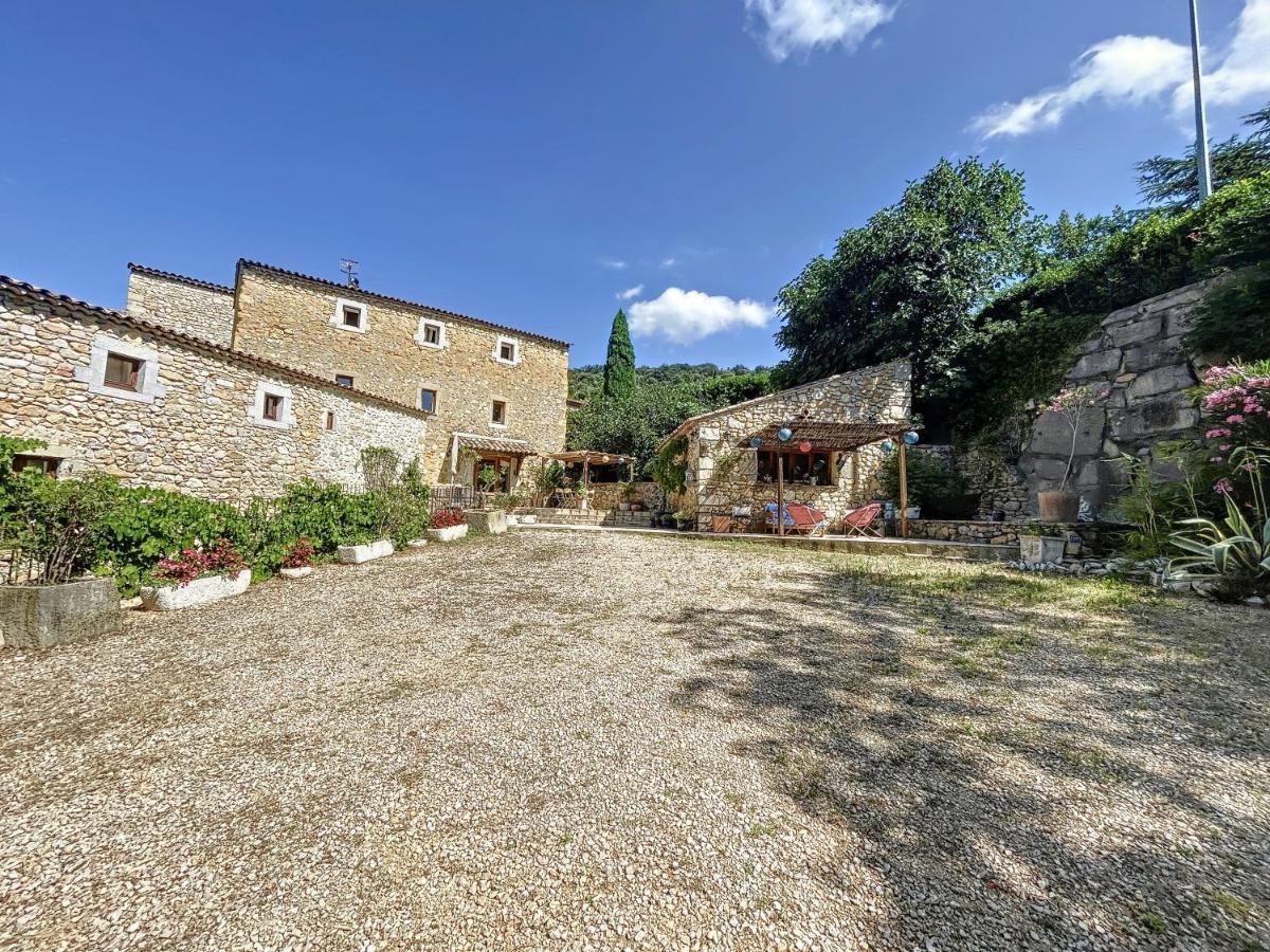 Villa Le Fleuriste Saint-Sauveur-de-Cruzière Exterior foto